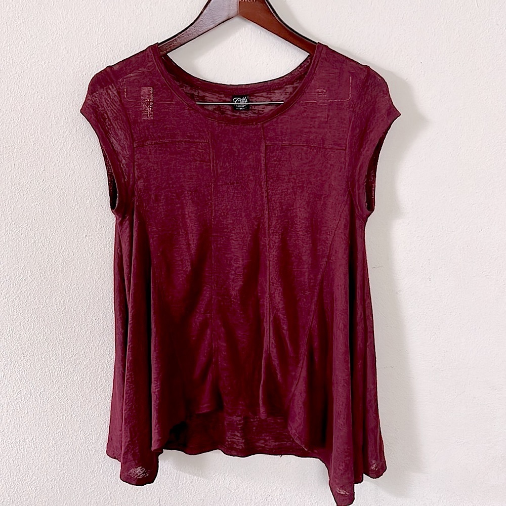 Cold Crush Maroon Top